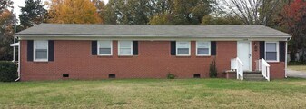 1517 Boone St in Greensboro, NC - Building Photo