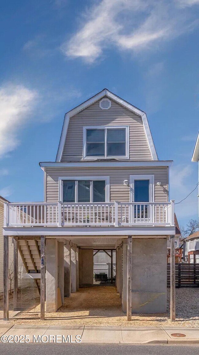 property at 46 Barberie Ave