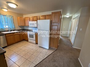 488 Coronado Ct in Clifton, CO - Building Photo - Building Photo