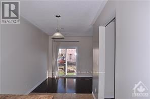 217 Losino Cres in Ottawa, ON - Building Photo - Building Photo