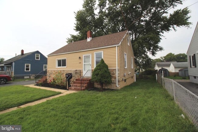 548 S Marlyn Ave in Essex, MD - Building Photo - Building Photo