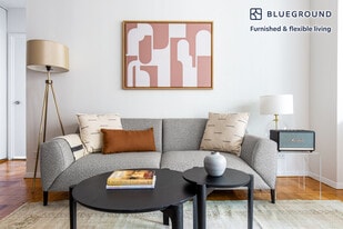 230 W 55th St in New York, NY - Building Photo