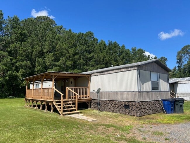 property at 5650 LA-1