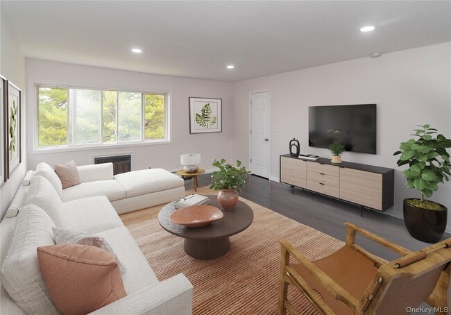 property at 11 Fishkill Glen Dr