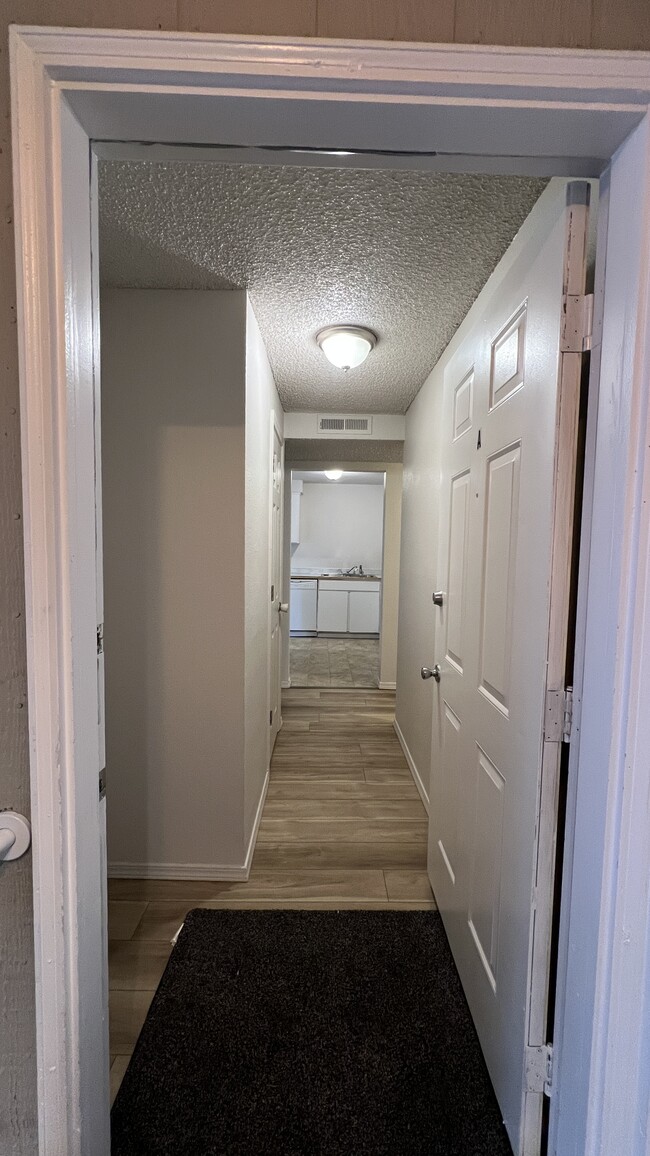 14801 132nd Ave E, Unit A in Puyallup, WA - Building Photo - Building Photo