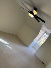 3748 Lassiter Mill Rd in Raleigh, NC - Foto de edificio - Building Photo