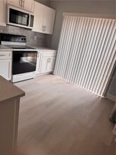 1125 E Rohe St in Tarpon Springs, FL - Building Photo - Building Photo