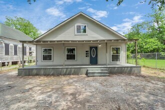 211 Stiles St-Unit -A in Houston, TX - Building Photo - Building Photo