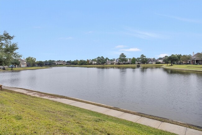 property at 3006 E Lake Falls Cir