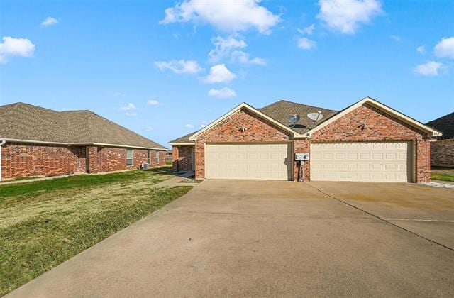 514 Harris St in Gunter, TX - Building Photo - Building Photo