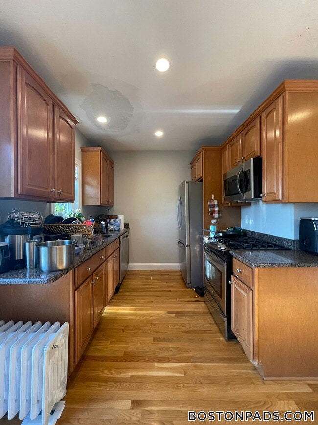 45 Old Harbor St in Boston, MA - Building Photo - Building Photo