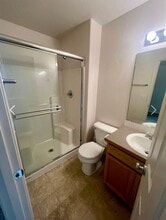 7710 Quadra Dr in Pasco, WA - Building Photo - Building Photo