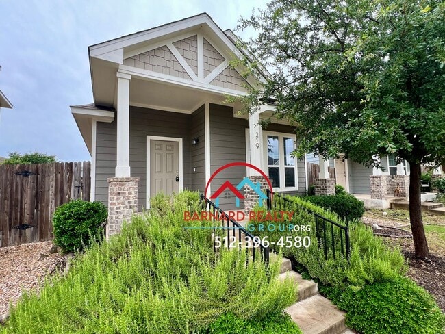 219 Friendship Oak Dr in San Marcos, TX - Building Photo - Building Photo