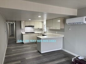 33641 Westchester Dr in Thousand Palms, CA - Building Photo