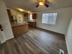 119 Julie Way in Dayton, NV - Building Photo - Building Photo