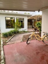251 Mateo Way NE in St. Petersburg, FL - Building Photo - Building Photo
