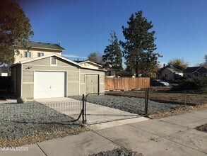 512 C St in Sparks, NV - Foto de edificio - Building Photo