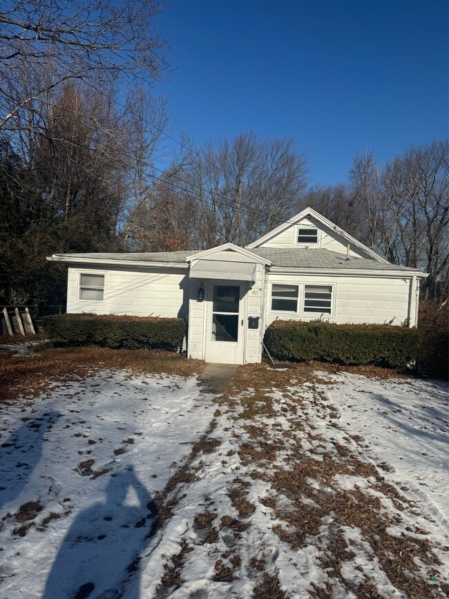 property at 70 Highlawn St