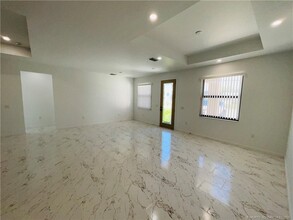 6149 NW Gatun Dr in Port St. Lucie, FL - Building Photo - Building Photo