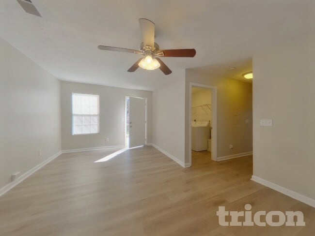 6238 Leverett Dr in Stonecrest, GA - Building Photo - Building Photo