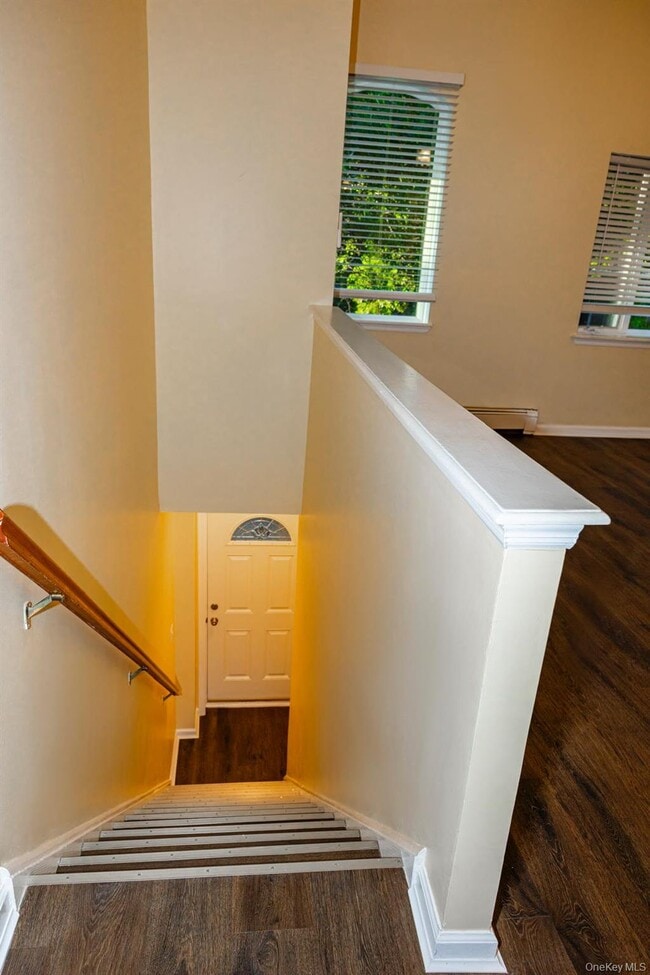 420 E 240th St in Bronx, NY - Building Photo - Building Photo