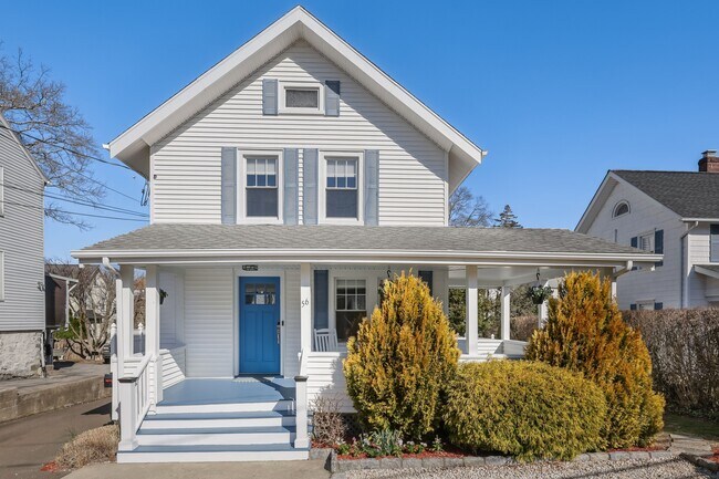 56 Richland Rd in Greenwich, CT - Building Photo - Building Photo
