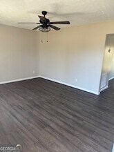 351 Meadow Trace Dr in Auburn, GA - Building Photo - Building Photo