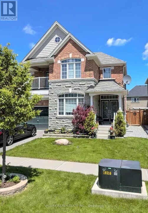 7 Villanova Rd in Brampton, ON - Building Photo