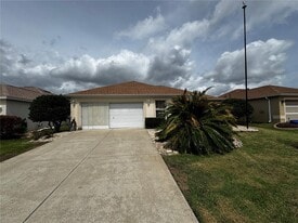 8063 SE 171st McAlpin St in the Villages, FL - Building Photo