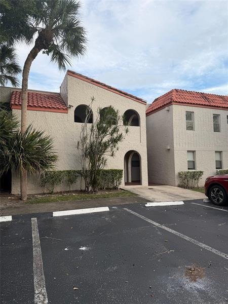 7410 Woodmont Terrace in Tamarac, FL - Building Photo