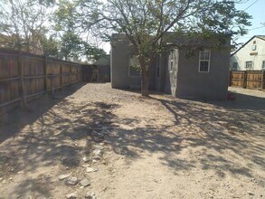 2111 Coal Pl SE in Albuquerque, NM - Building Photo - Building Photo