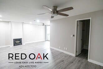 1200 N Olive Dr in West Hollywood, CA - Building Photo - Building Photo