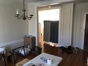 86 Maple St-Unit -1 in Malden, MA - Building Photo - Building Photo