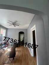 5424 S Honore St, Unit 1 in Chicago, IL - Building Photo - Building Photo