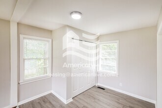 4419 6th St E in Tuscaloosa, AL - Foto de edificio - Building Photo