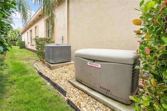 13628 Mandarin Cir in Naples, FL - Building Photo - Building Photo
