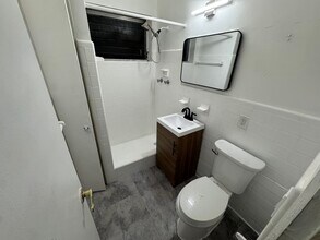 217 SW 11th Ct, Unit Studio in Fort Lauderdale, FL - Foto de edificio - Building Photo