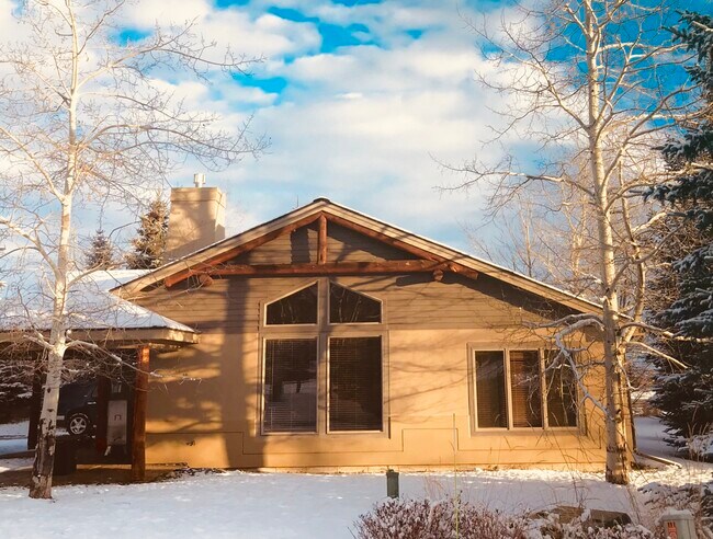 property at 10 Mountainbrook Dr