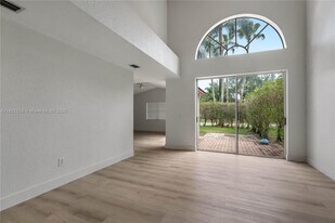 15857 SW 16th St in Pembroke Pines, FL - Building Photo