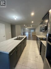 107 Kingsbridge Dr in Amherstburg, ON - Building Photo - Building Photo