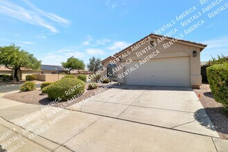 13367 W Redfield Rd in Surprise, AZ - Building Photo - Building Photo