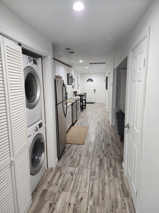 15 Girard St NE in Washington, DC - Building Photo