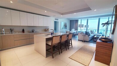 3100 N Ocean Dr in Riviera Beach, FL - Building Photo - Building Photo