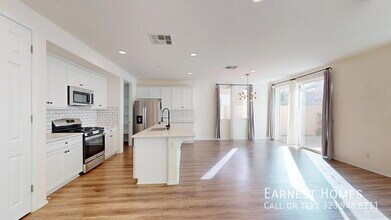 9241 N Lamia Ct in Los Angeles, CA - Building Photo - Building Photo