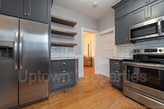 616 NW 22nd Ave in Portland, OR - Building Photo - Building Photo