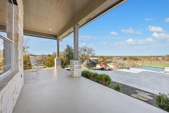 100 Cross Trail in Spicewood, TX - Building Photo - Building Photo