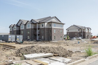 Lynn Oak in Broken Arrow, OK - Foto de edificio - Building Photo