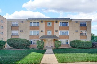 1211 Brown St in Des Plaines, IL - Building Photo