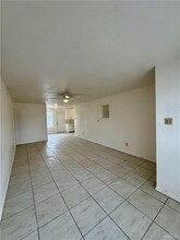 1104 W Siesta Dr in Edinburg, TX - Foto de edificio - Building Photo