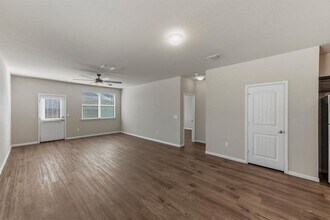 2907 Tilmon Ln. in Austin, TX - Building Photo - Building Photo